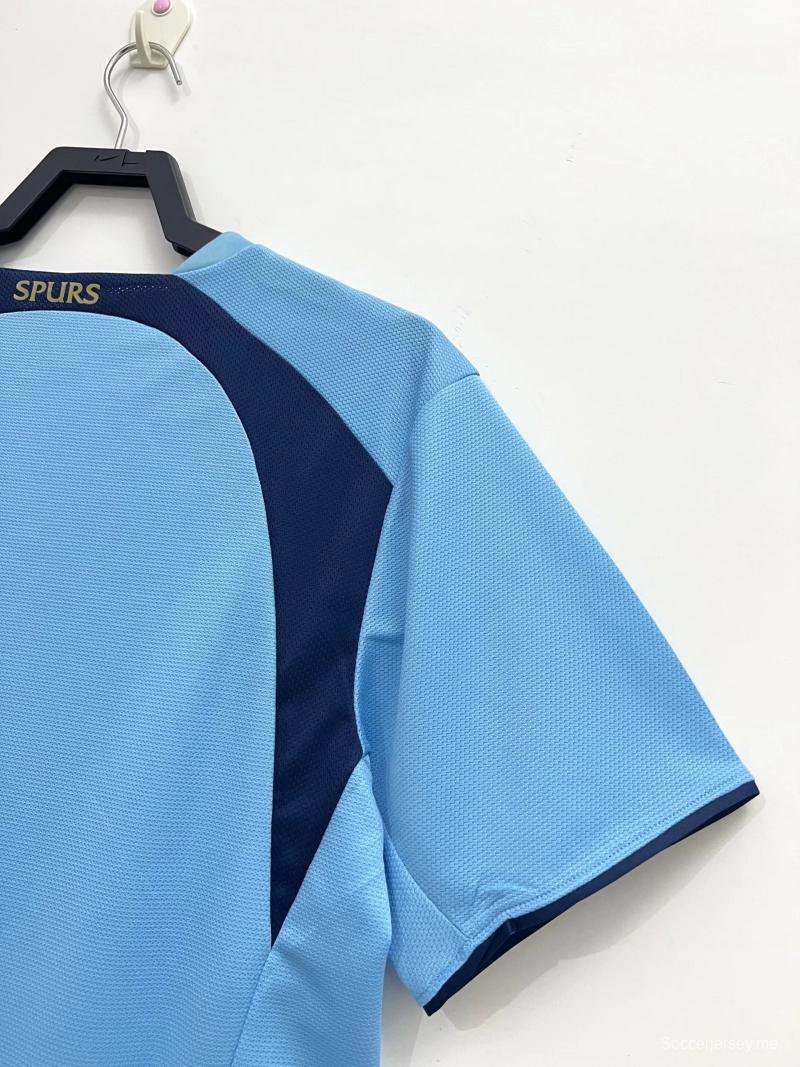 قميص توتنهام هوتسبير القديم 06/07 توتنهام هوتسبير خارج ملعبه
