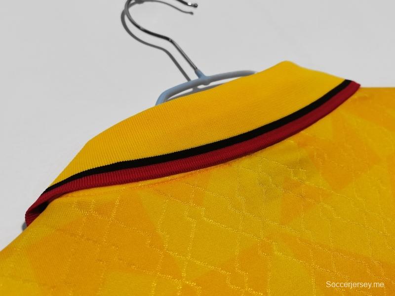 قميص كرة القدم الثالث لميلان 1995/96 ريترو 1995/96
