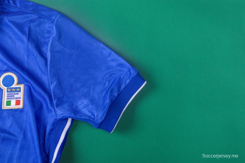 قميص كرة القدم الإيطالي القديم 1998 ريترو 1998
