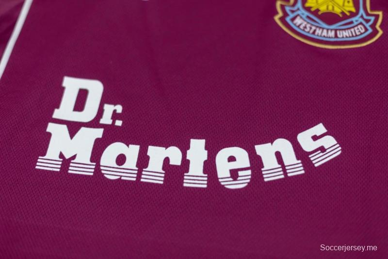 قميص وست هام يونايتد 99/01 ريترو 99/01 قميص وست هام يونايتد الرئيسي لكرة القدم
