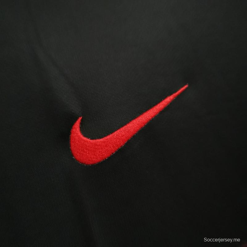 قميص كرة قدم برتغالي ريترو 2015 ذهاباً وإياباً أسود اللون
