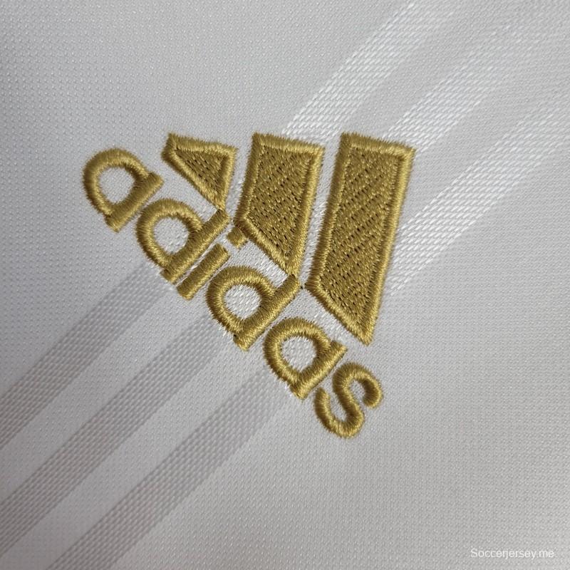 قميص تدريب ريترو بأكمام طويلة 2019-20 ريال مدريد أبيض اللون أبيض
