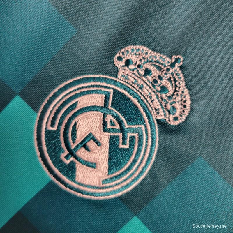 قميص ريترو 17-18 ريال مدريد الثالث الأزرق القديم 17-18
