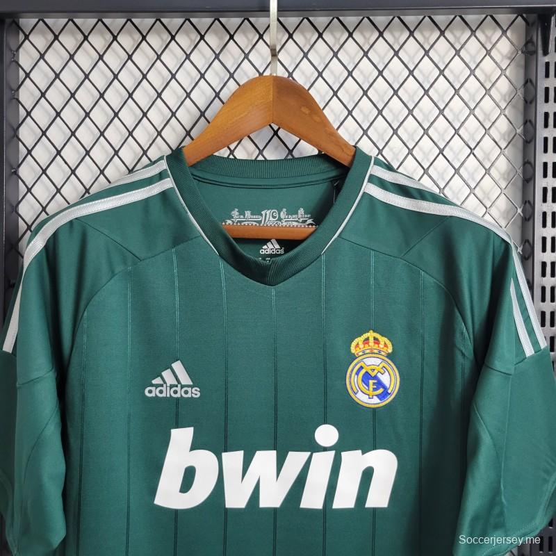 قميص ريترو 2012/13 ريال مدريد الثالث أخضر اللون أخضر قديم
