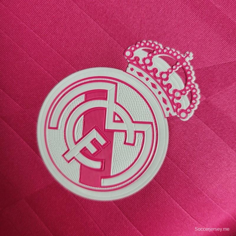 قميص ريترو 14-15 ريال مدريد ذهاباً وإياباً وردي اللون وردي اللون
