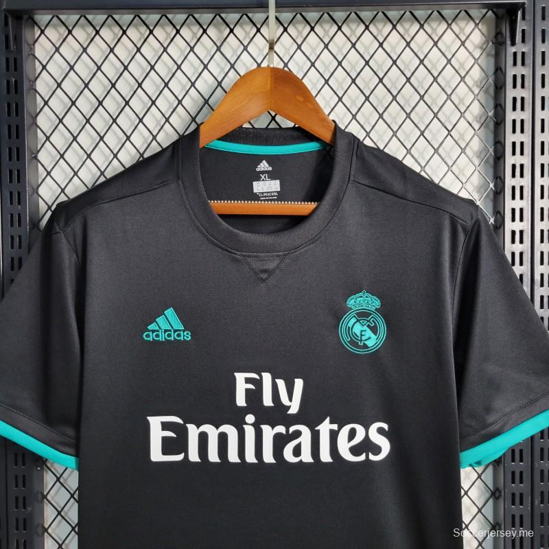قميص ريترو 17-18 ريال مدريد خارجي أسود اللون أسود عتيق
