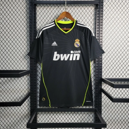 قميص كرة قدم ريترو 10-11 ريال مدريد خارج الديار أسود اللون
