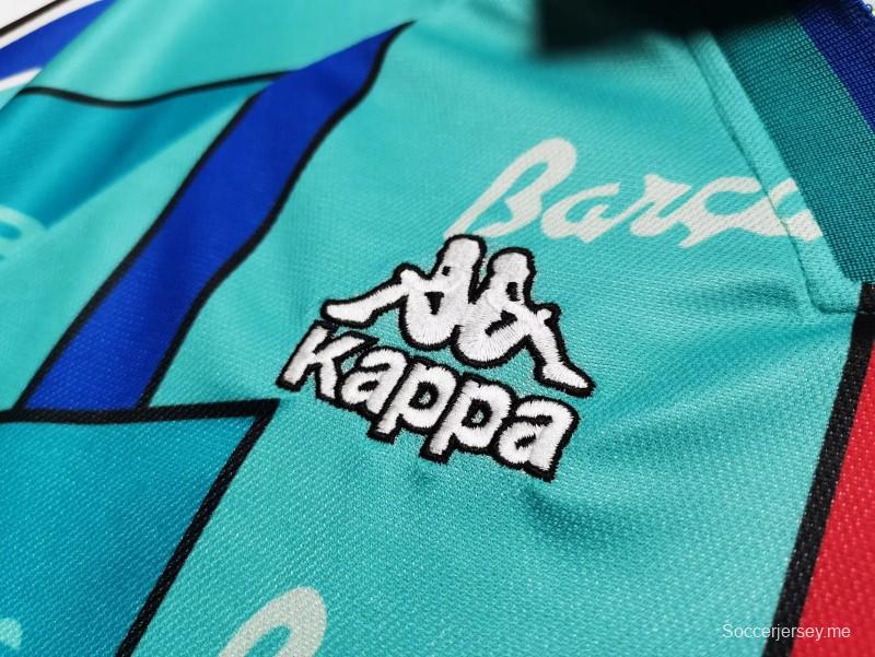 قميص برشلونة 95/97 ريترو 95/97 ذهاباً وإياباً
