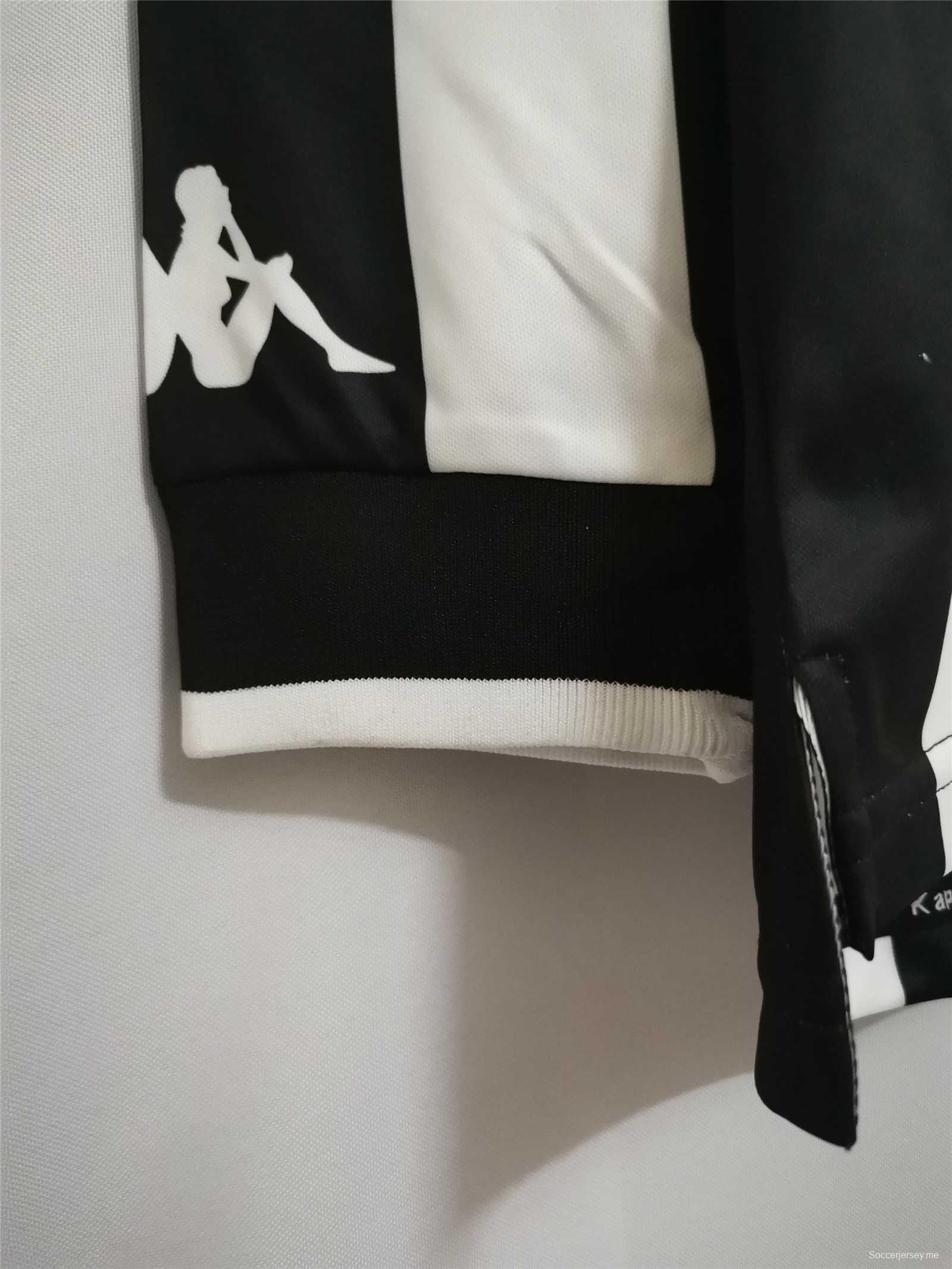 قميص ريترو 99/00 قديم بأكمام طويلة من يوفنتوس
