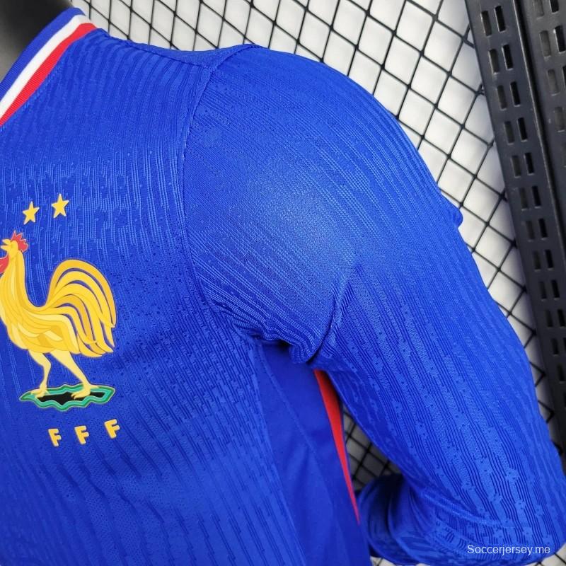 نسخة اللاعب 2024 قميص بأكمام طويلة الأكمام للمنازل فرنسا 2024
