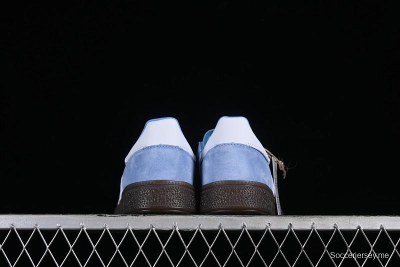 Adidas Handball Spezial Retro Casual Sneakers with Suede Upper and Gum Rubber Outsole - BD7632