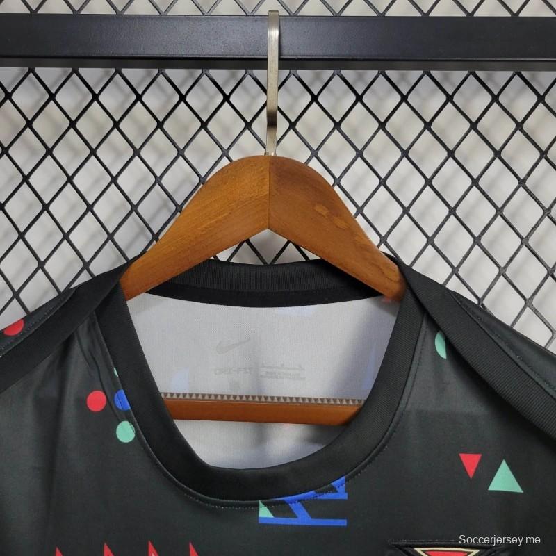 2024 قميص البرتغال قبل المباراة بنقوش هندسية صغيرة قبل المباراة
