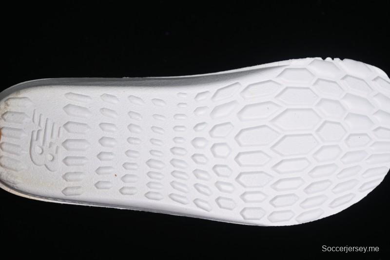 New Balance CRV CAP V2 Casual Sneakers with Flat Sole and Mesh Upper - SD3205YE2