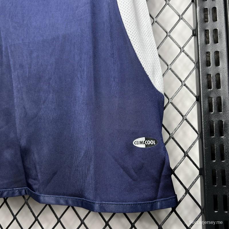 القميص الأساسي لجامعة تشيلي 02/03 ريترو 02/03
