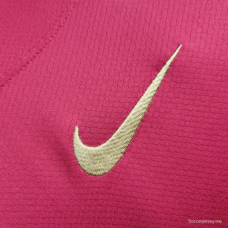 24/25 قميص الذكرى 125 لميلاد برشلونة الرئيسي
