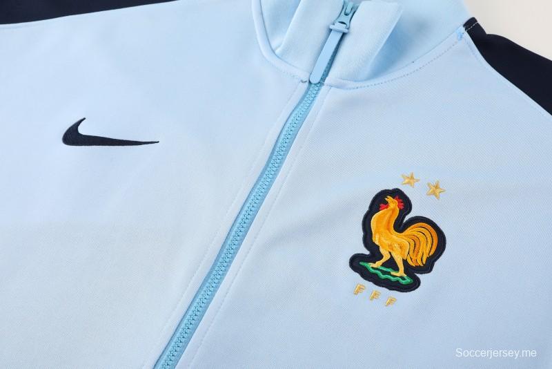 2024 فرنسا 2024 جاكيت أزرق فاتح كامل بسحاب + بنطلون طويل