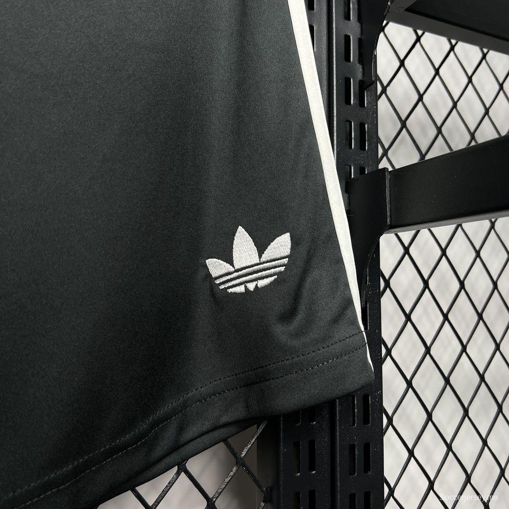 2024/25 الشورت الثالث لمانشستر يونايتد 2024/25 مانشستر يونايتد
