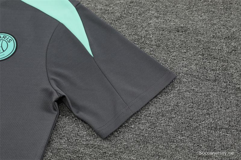 24/25 باريس سان جيرمان قميص بأكمام رمادي قصير الأكمام + شورت قصير الأكمام