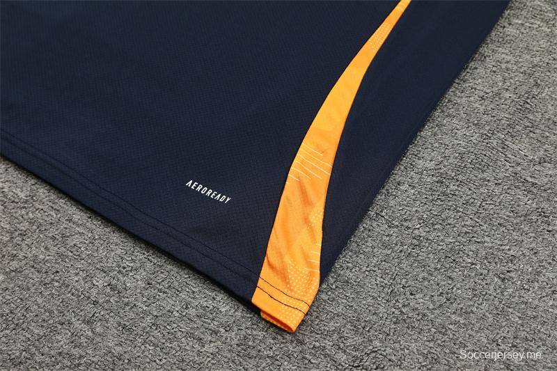 24/25 ريال مدريد قميص بأكمام قصيرة أبيض كحلي + شورت قصير الأكمام أبيض
