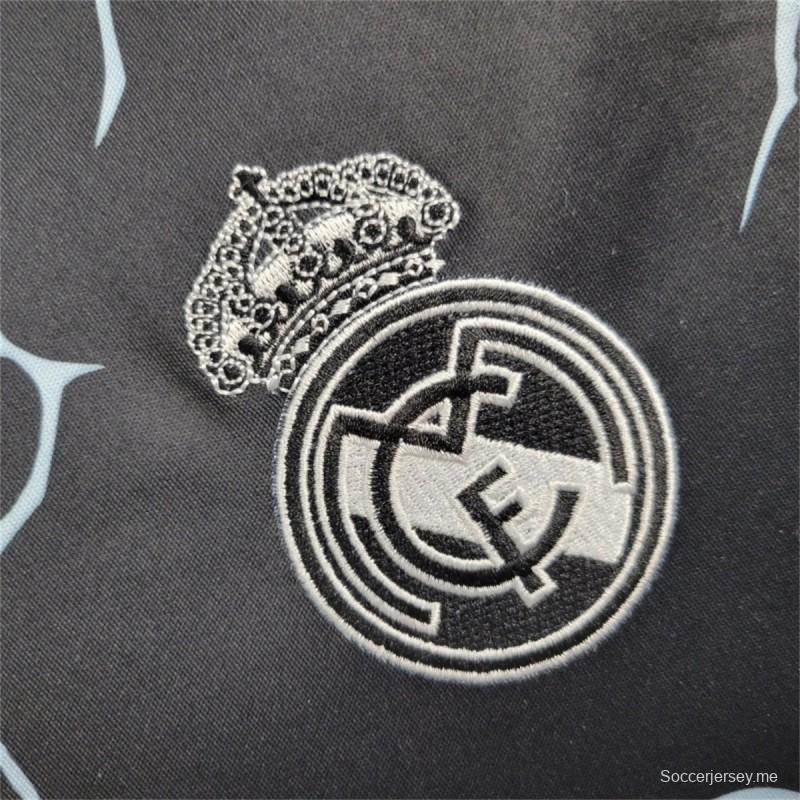 24/25 قميص ريال مدريد بلاك بانثرز 24/25 قميص ريال مدريد الأسود الخاص