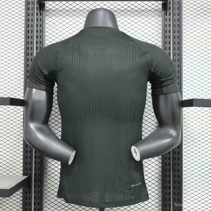 25/26 نسخة اللاعب 25/26 قميص نادي الاتحاد 2 مباريات خارج أرضه