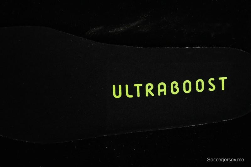 Adidas Ultraboost 5X IH3108 Running Shoes with Boost Cushioning for Men and Women