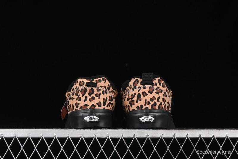 Vans Classics Knu Skool Retro Sneakers with Enlarged Toe and Thickened Trim - VN000CSQW3ZT188