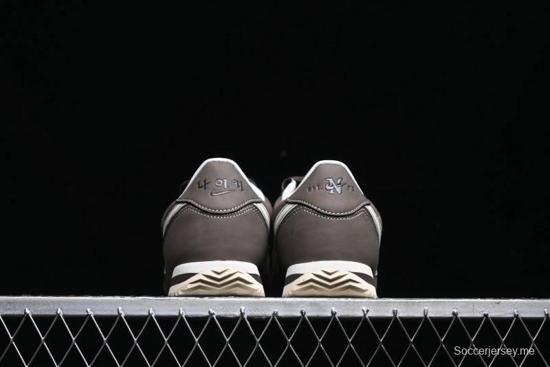 Nike Classic Cortez Leather Retro Running Shoes - FQ8144-237