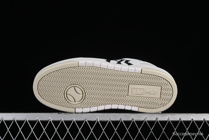 MLB Chunky Liner New York Yankees Lightweight Platform Sneakers with 6cm Height Increase - 3ASXCLB3N50IVS