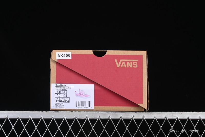 Vans Knu Skool Low-Top Retro Chunky Sneakers with Original Big Logo - VN000CRPBAK