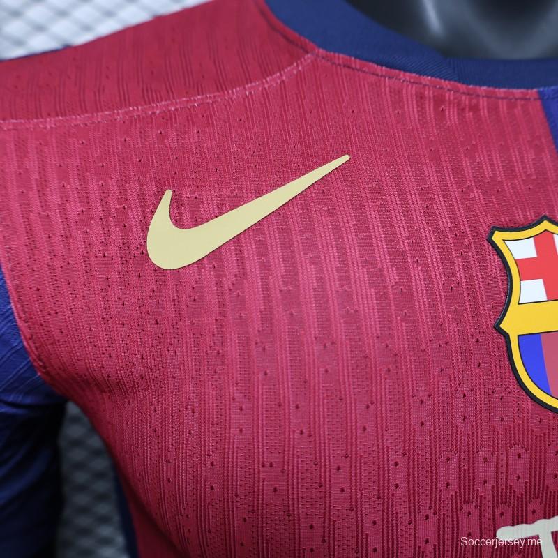 إصدار اللاعب 25/26 قميص نادي برشلونة مع قميص "T.S. 1989" الوردي اللون الوردي