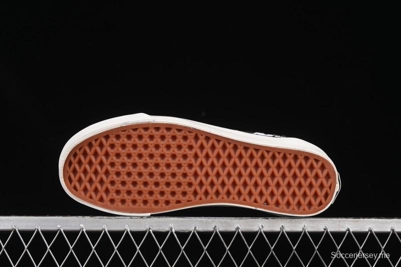 Vans Old Skool 36 Low-Top Retro Skate Shoes - VN000D56BA2