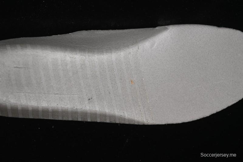 حذاء نايك اير فورس 1 '07 المنخفض من نايكي، حذاء رياضي كاجوال ذو نعل علكة كبير من غوتشي - XS3464-576