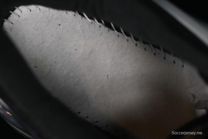 حذاء جري كاجوال من سلسلة NB9060 من نيو بالانس مع توسيد أبزورب - U9060IMB