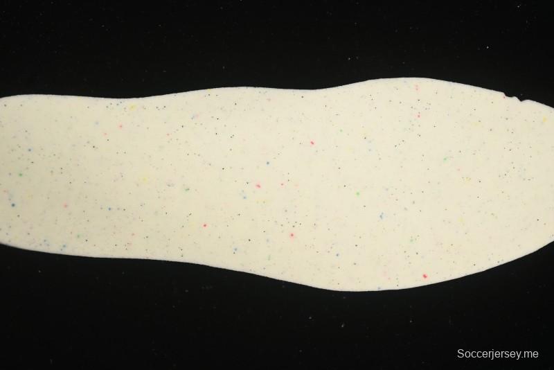 حذاء الجري الكاجوال الكاجوال GEL-1130 من اسيكس تايجر GEL-1130 ذو الكعب المنخفض بتصميم خارجي وتوسيد جل - 1201A906-001