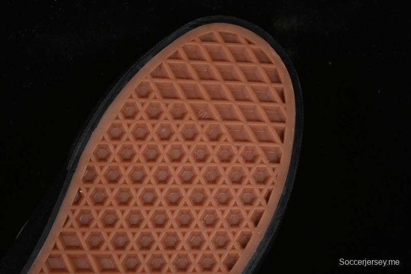 حذاء تزلج كلاسيكي كلاسيكي للتزلج على الألواح من فانس روان كلاسيكي خفيف الوزن ومريح ومحترف - VN0A5JICBIQ