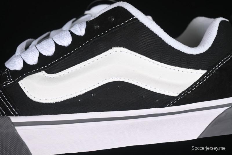 حذاء رياضي ريترو مكتنزة منخفض السقف من فانس كنو سكول - VN0009QCCJJJ