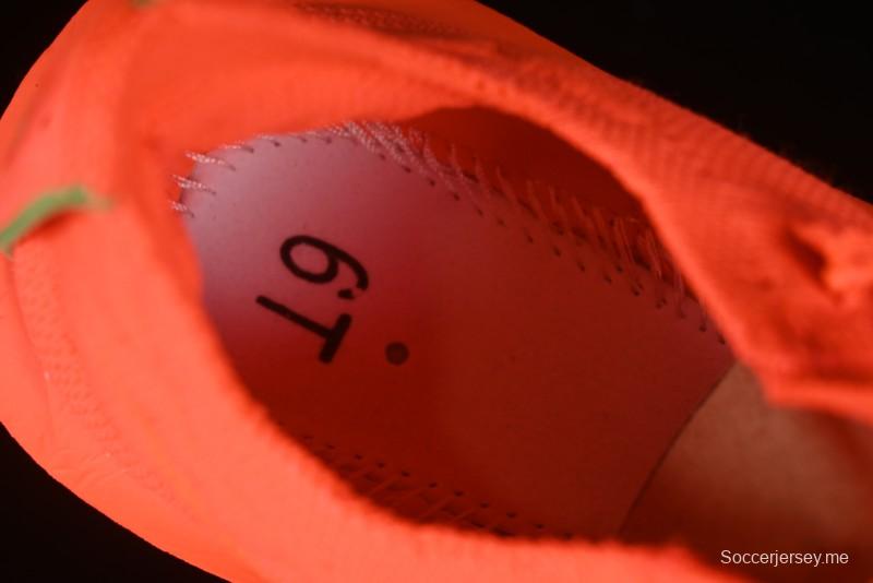 حذاء الجري نايك زوم فابورفلاي نيك زوم فابور فلاي نيكست 3% النموذج الأولي للماراثون الخارق مع وسادة دوال إيرزوم ورغوة زوم إكس - FD8315-600