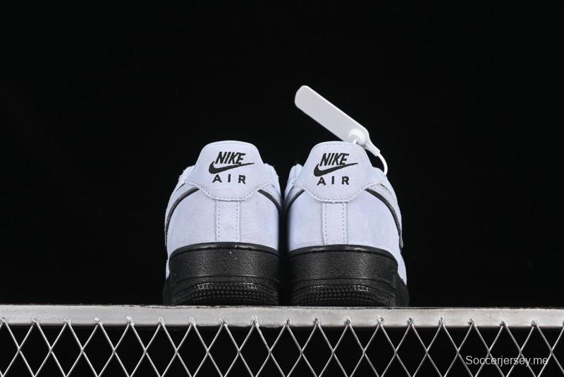 حذاء رياضي نايك اير فورس 1'07 منخفض كاجوال مع وسادة هوائية كاملة الطول - HQ1966-400