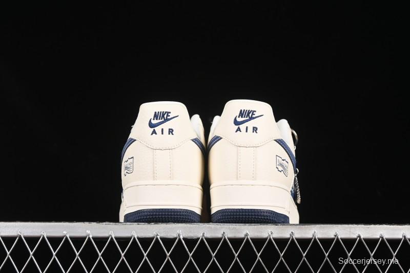 حذاء نايك اير فورس 1'07 المنخفض من نايك اير فورس 1'07 بالتعاون مع بالنسياغا حذاء رياضي كاجوال أزرق منسوج ذو علامة زرقاء - DF0188-062