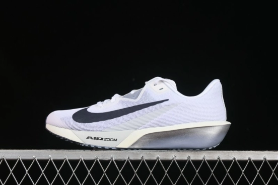 حذاء الجري زوم ريفال فلاي 4 من نايك زوم ريفال فلاي 4 خفيف الوزن وسريع الاستجابة بتقنية فلاي نت وريكت - FV6040-102