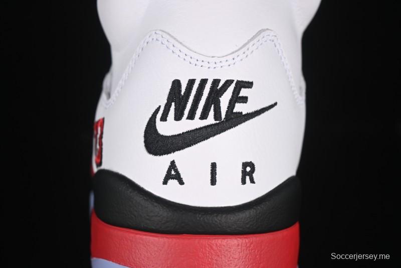 حذاء نايك اير جوردان 5 ريترو لكرة السلة نايك اير جوردان 5 ريترو بلون أحمر ناري ولسان أسود - HQ7978-101