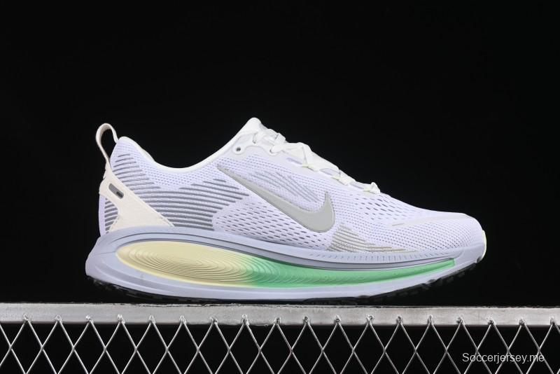 حذاء الجري نايك اير زوم فوميرو 18 مون لاندينج 18 2025 نايك اير زوم فوميرو 18 مون لاندينج 18 2025 حذاء جري كاجوال مبطن جديد مع وحدة هواء زوم اير المدمجة - HM6804-108