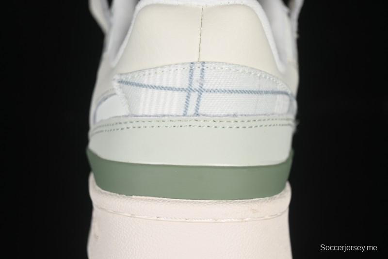 حذاء أديداس فوروم 84 ريترو منخفض لكرة السلة - JH9597