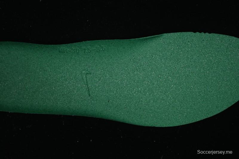 حذاء الجري زوم ريفال فلاي 4 من نايك زوم ريفال فلاي 4 خفيف الوزن وسريع الاستجابة بتقنية فلاي نت وريكت - FV6040-102