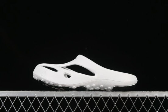 صندل كين نيوبورت الصيفي العصري للخوض في الهواء الطلق - 1022266