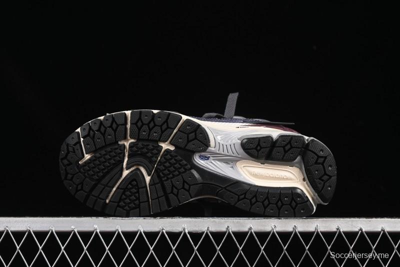 حذاء الجري الكاجوال من سلسلة 1906 من نيو بالانس 1906 ريترو على الطراز الأبوي - U1906ANB