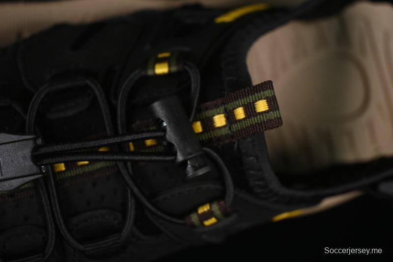 صندل رياضي مريح خارجي مغلق من سلسلة 2025 من إيكو أوف تريل 2025 - 63723901001