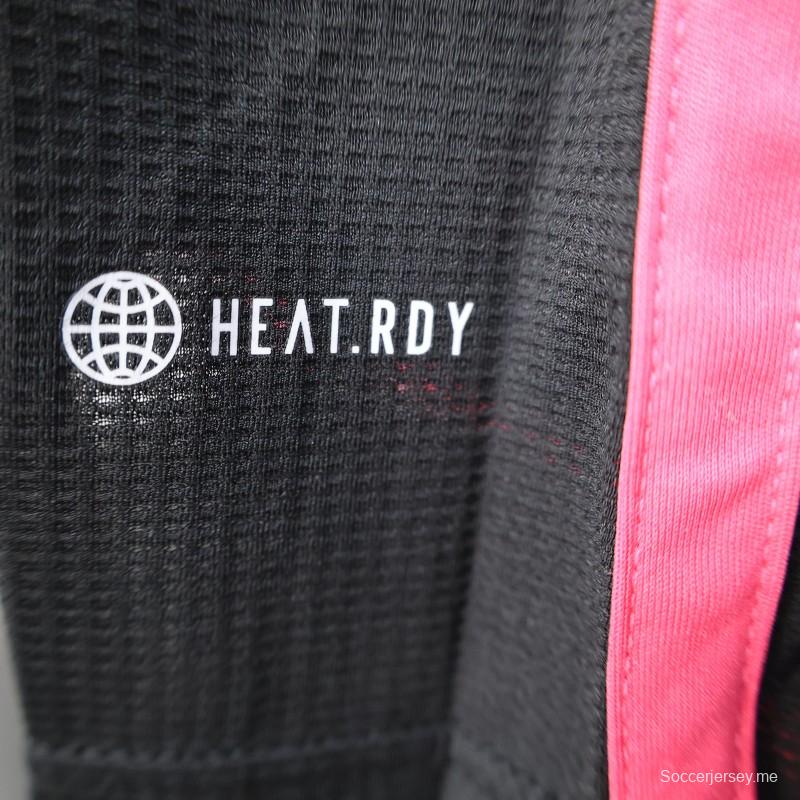 نسخة اللاعب 2025 قميص الجزائر أسود مع لمسات متدرجة الألوان 2025