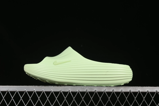 Nike ReactX Rejuven8 Slide Summer Sandals with Soft ReactX Foam for All-Day Comfort - HV4479-700